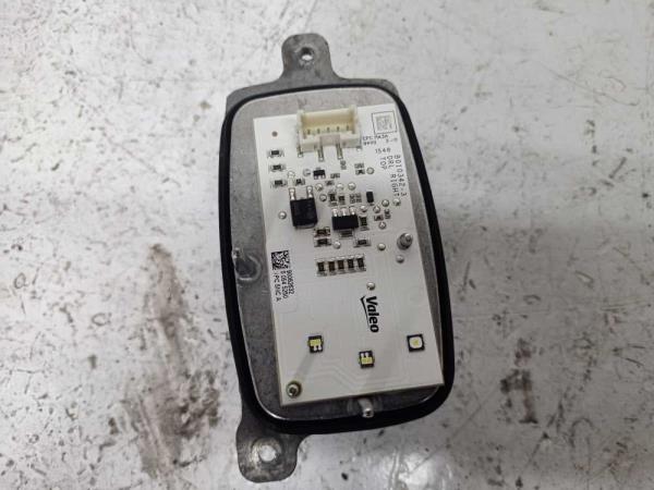 CALCULATEUR FEUX DE JOUR RENAULT 90072333 - Vue 1